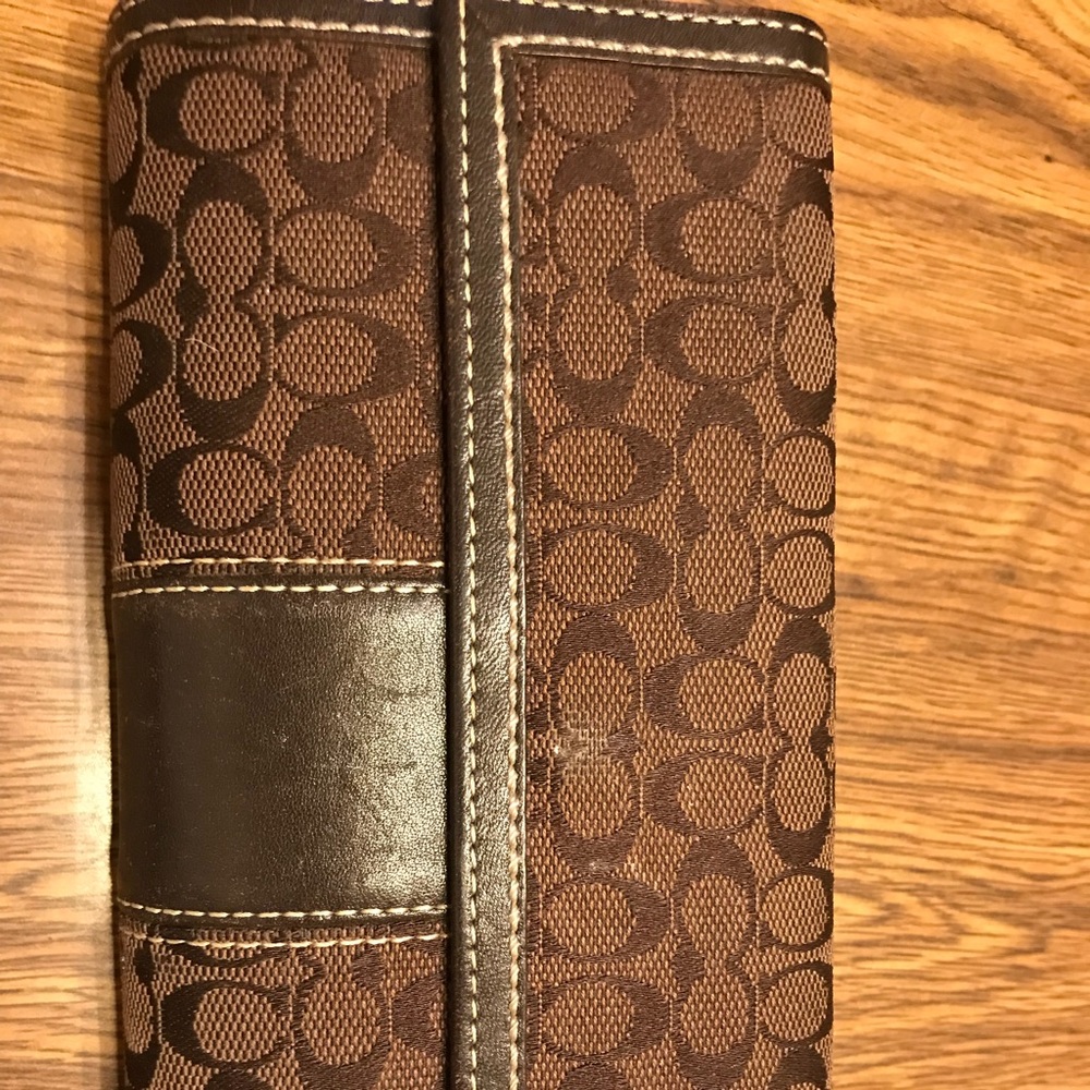 Coach Wallet - Picture 3 of 3